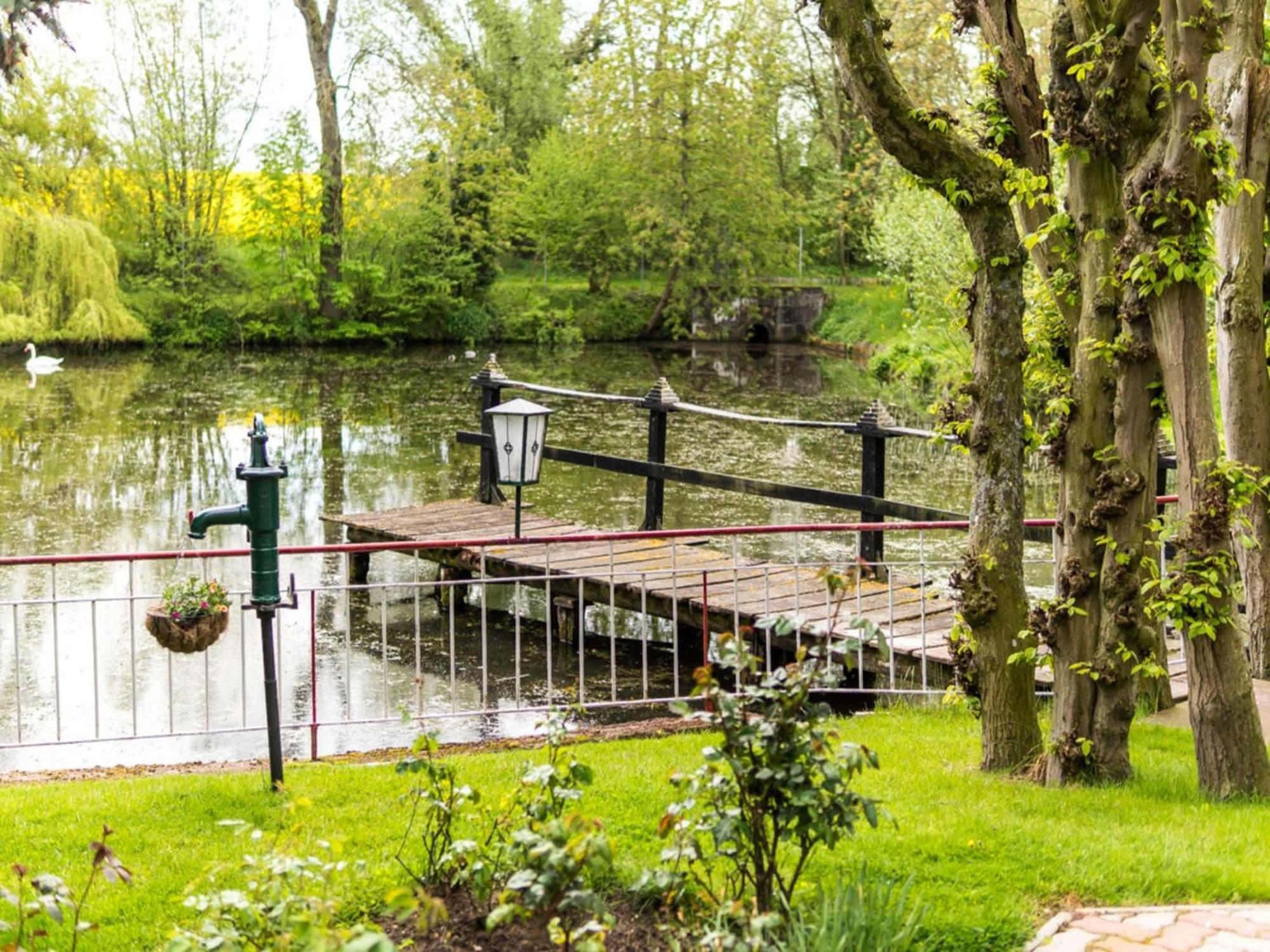 Lake View Apartment In Klein Pravtshagen With Garden Kültér fotó